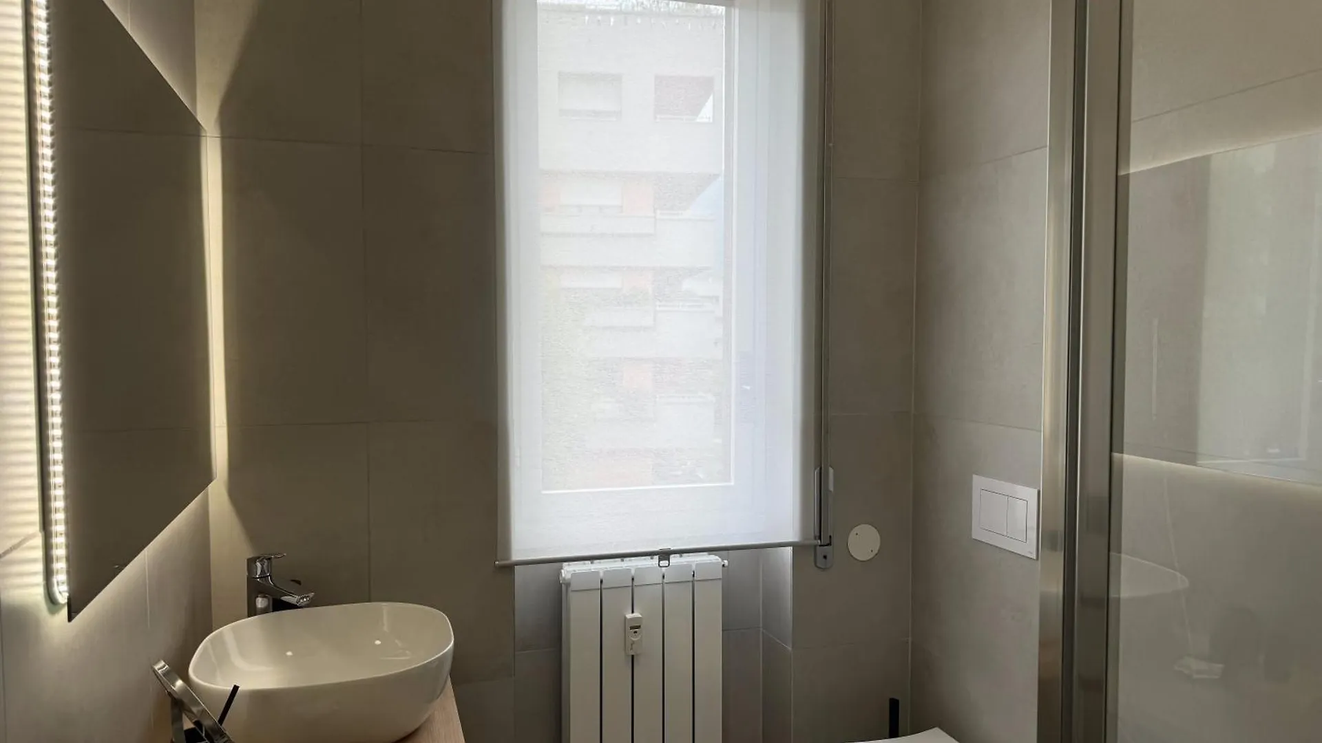 Hi15 Apartment Parcheggio Gratuito Como