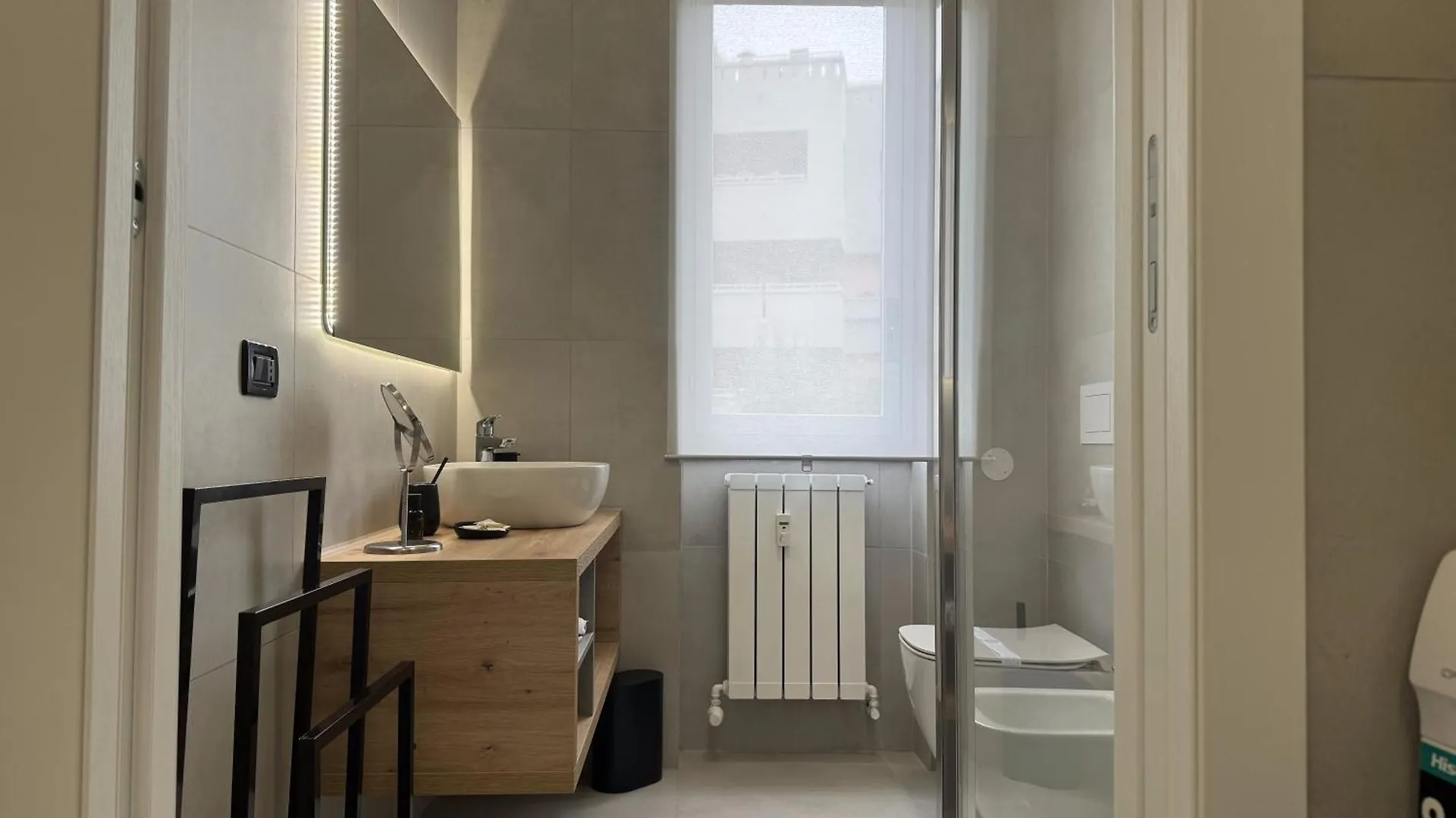 Hi15 Apartment Parcheggio Gratuito Como 0*,  Italy